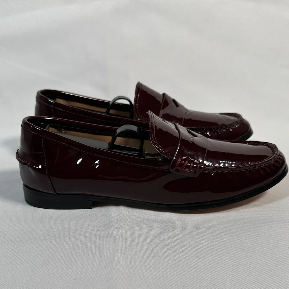 Banana Republic Burgundy Loafers Patent Leather Penny Size 6.5 Classic Preppy